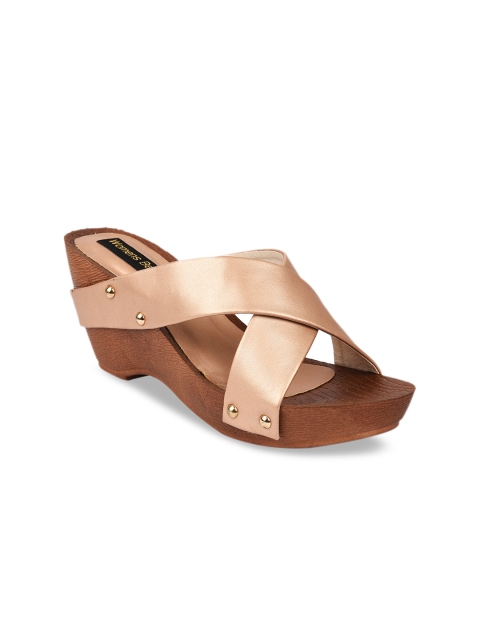 

WOMENS BERRY Women Pink Solid Heels