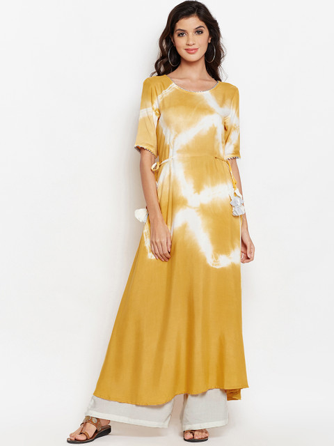 

studio rasa Women Yellow & White Dyed A-Line Kurta