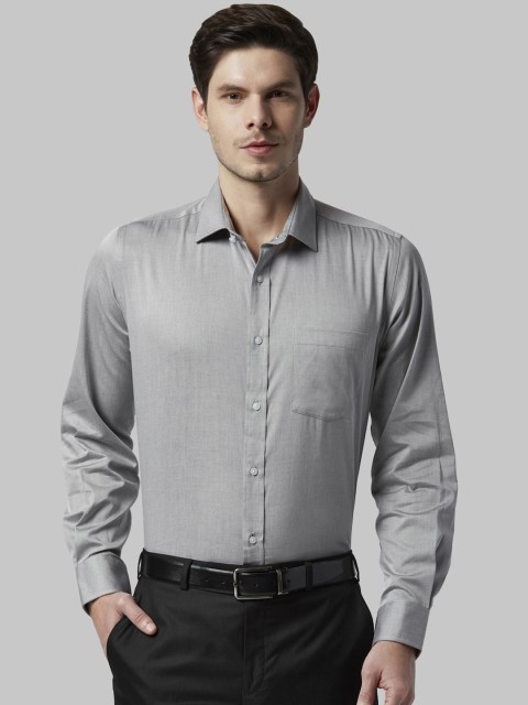 

Park Avenue Men Grey Regular Fit Solid Formal Shirt