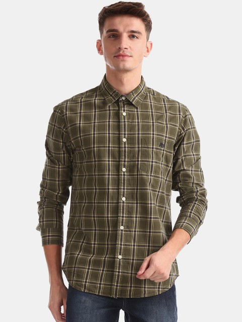 

Aeropostale Men Green Regular Fit Checked Casual Shirt