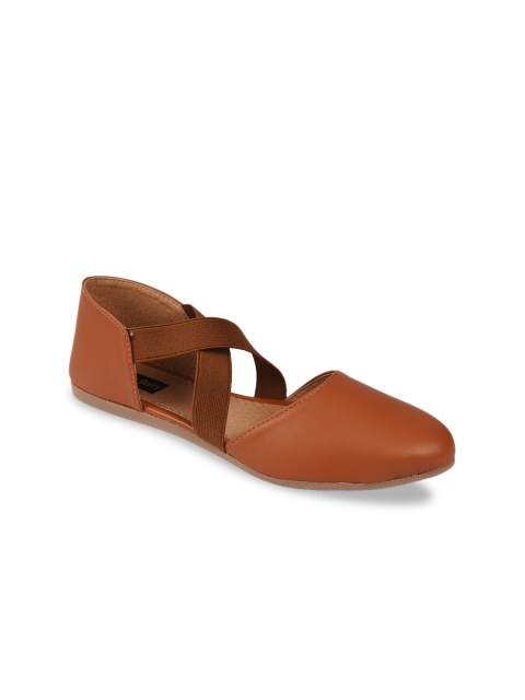 

WOMENS BERRY Women Tan Brown Solid Ballerinas