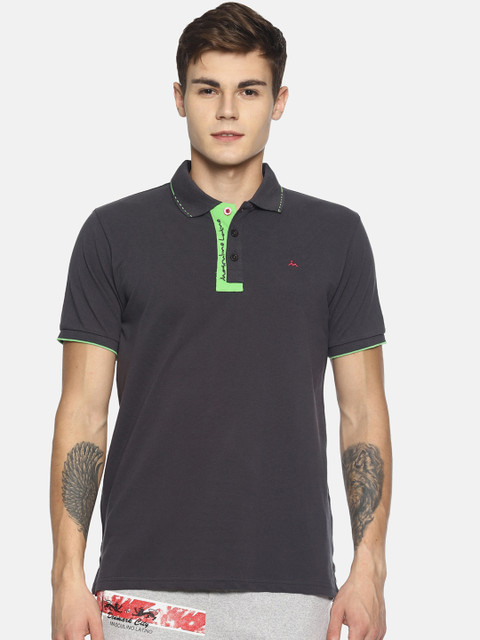 

Masculino Latino Men Grey Solid Polo Collar T-shirt
