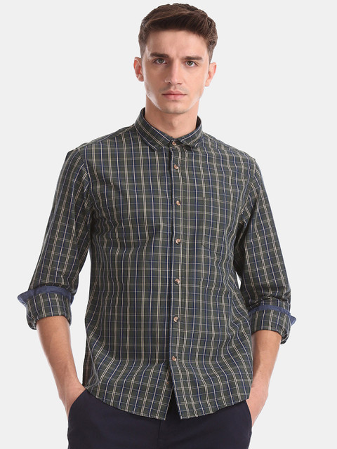

Ruggers Men Green & Blue Regular Fit Checked Casual Shirt