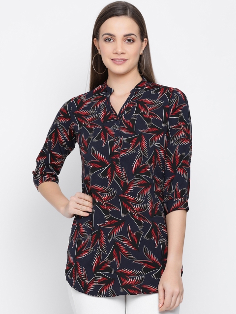 

Crimsoune Club Women Black Slim Fit Printed Casual Shirt
