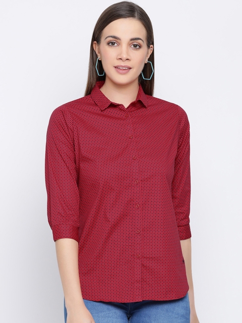 

Crimsoune Club Women Red Slim Fit Printed Casual Shirt