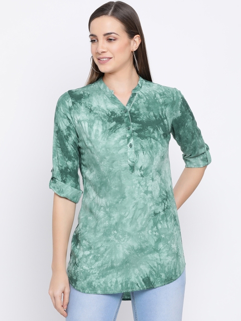 

Crimsoune Club Women Green Slim Fit Printed Casual Shirt