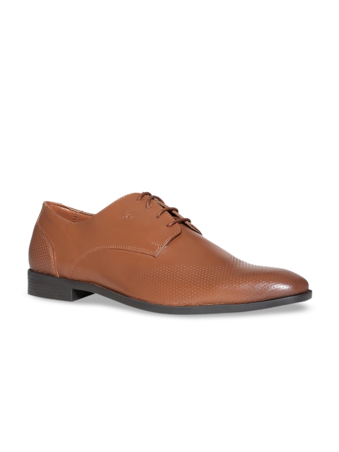 

Arrow Men Brown Textured Leather Perforated Wingtip Derbys