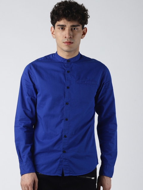 

Blue Saint Men Blue Slim Fit Solid Casual Shirt