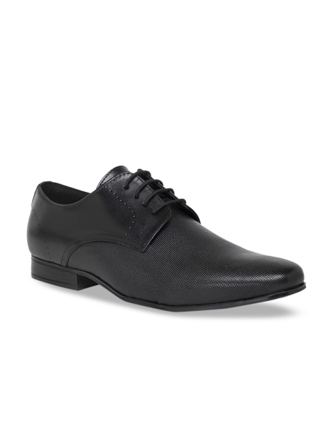 

NOBLE CURVE Men Black Textured Formal Leather Derbys