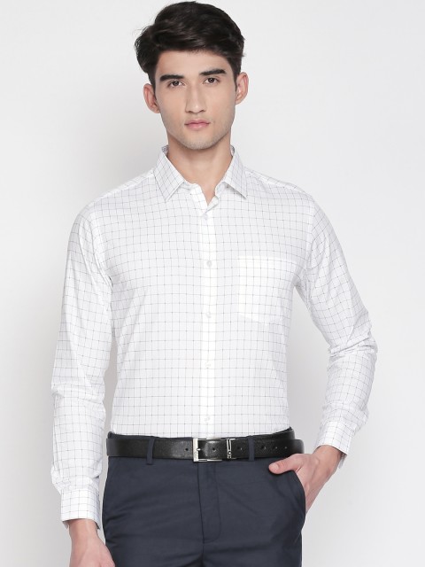 

RICHARD PARKER by Pantaloons Men White & Black Slim Fit Checked Formal Shirt