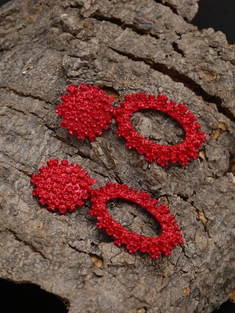 

ZeroKaata Red Handcrafted Geometric Drop Earrings