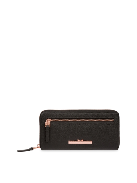 

PURE LUXURIES LONDON Women Black Solid Genuine Leather Knightley Clutch