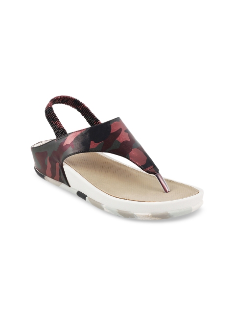 

Metro Women Red & Green Printed Sandals