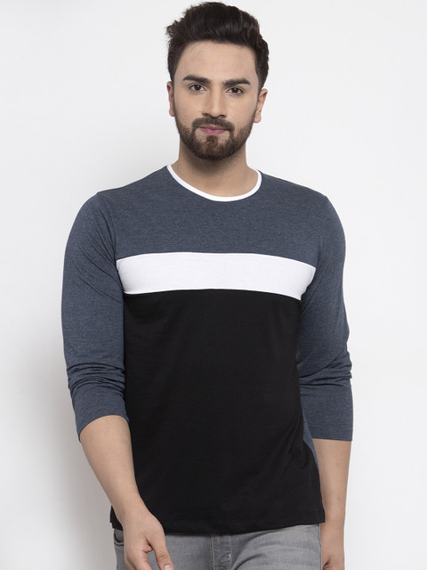 

Kalt Men Black Colourblocked Round Neck T-shirt