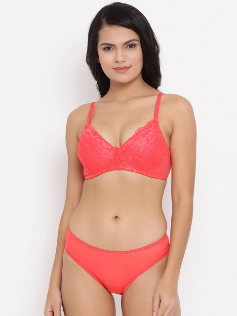 

Clovia Women Orange Solid Lingerie Set BP1879P1632B