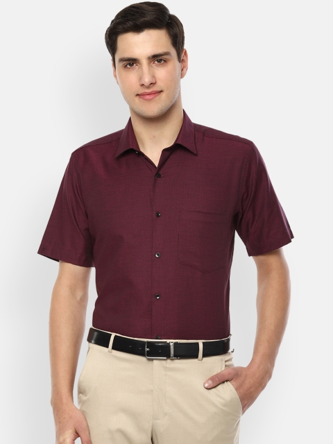 

Van Heusen Men Maroon Regular Fit Solid Formal Shirt