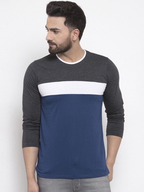 

Kalt Men Charcoal Colourblocked Round Neck T-shirt
