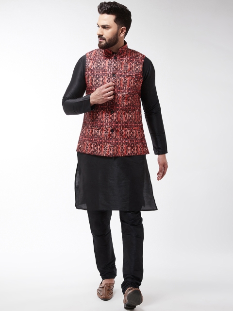 

SOJANYA Men Black & Maroon Printed Kurta with Churidar & Nehru Jacket