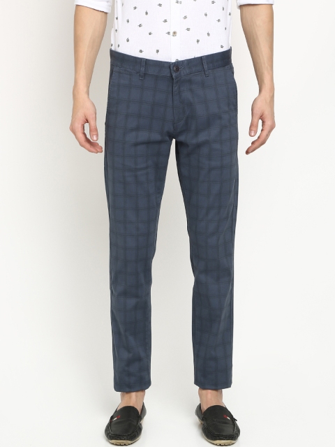 

Crocodile Men Navy Blue Slim Fit Checked Chinos