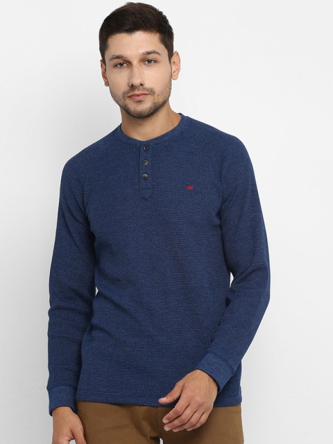 

Red Tape Men Blue Solid Henley Neck T-shirt