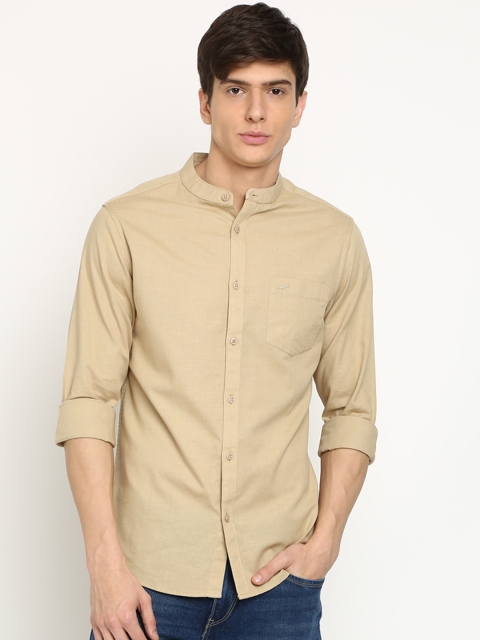 

Crocodile Men Beige Slim Fit Solid Casual Shirt