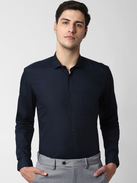 

Peter England Men Navy Blue Regular Fit Solid Formal Shirt