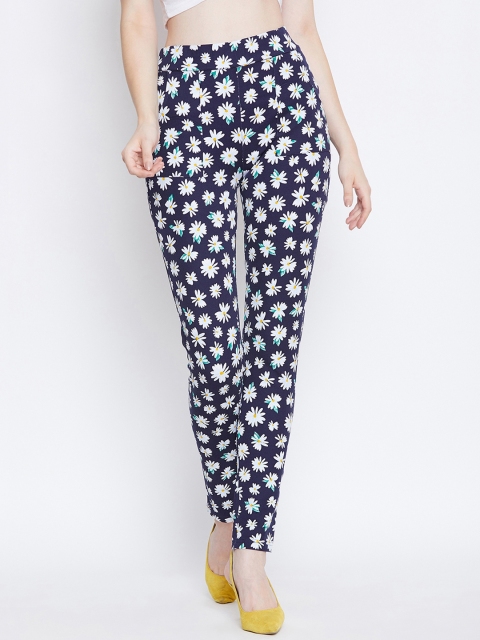 

Ruhaans Women Navy Blue & White Regular Fit Floral Print Treggings