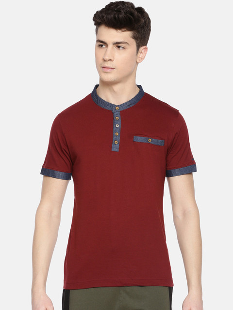 

Dollar Bigboss Men Maroon Solid Henley Neck T-shirt