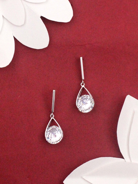 

Sia Art Jewellery Silver Plated Teardrop Shaped Drop Earrings