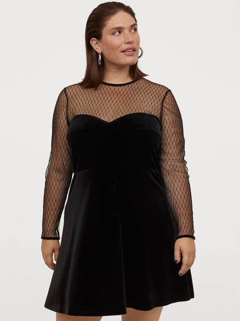 

H&M Plus Women Black Self Design Velour Sustainable Dress