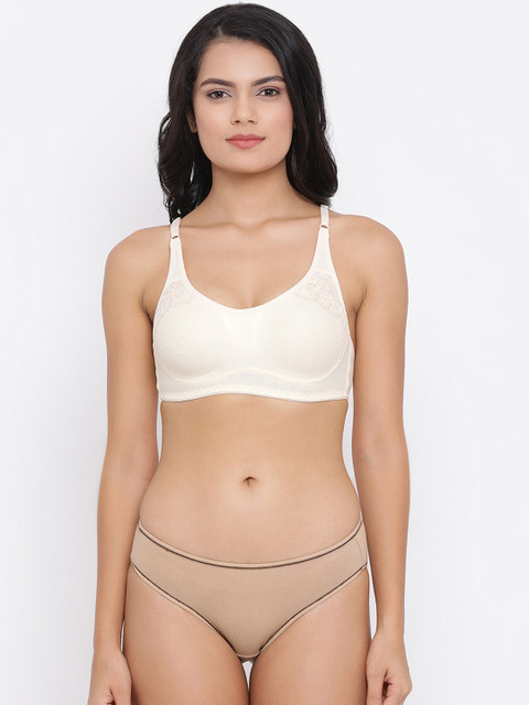 

Clovia Women Beige Solid Lingerie Set COMBBP98232B
