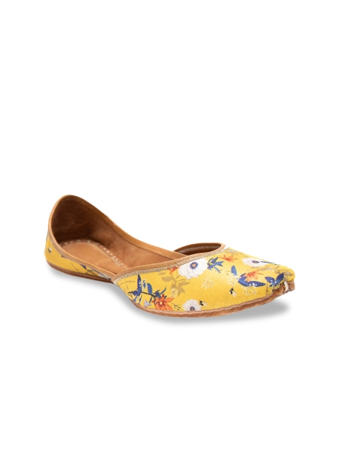 

Jivaana Women Yellow Printed Leather Mojaris