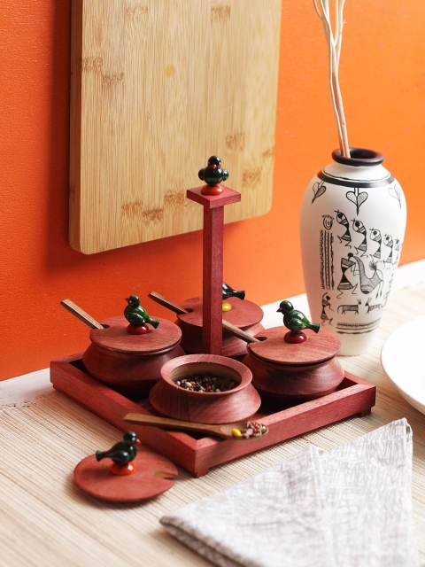 

VarEesha Set of 4 Maroon Hand-Made Wooden Handis with Tray, Red