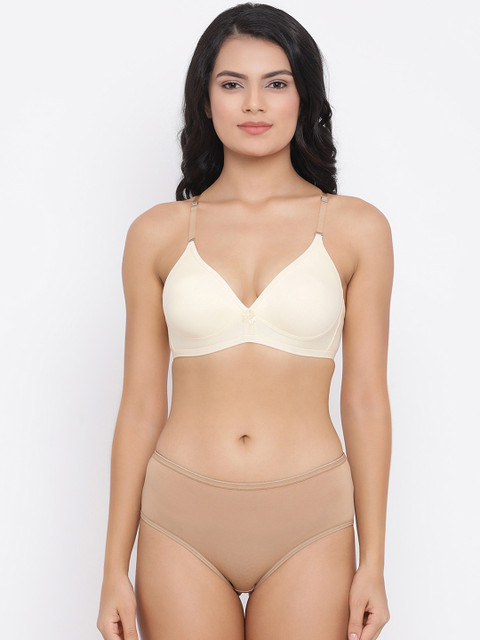 

Clovia Women Beige & Nude-Coloured Solid Lingerie Set COMBBP62632B