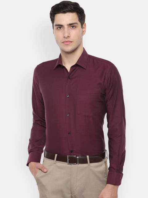 

Van Heusen Men Maroon Slim Fit Solid Formal Shirt