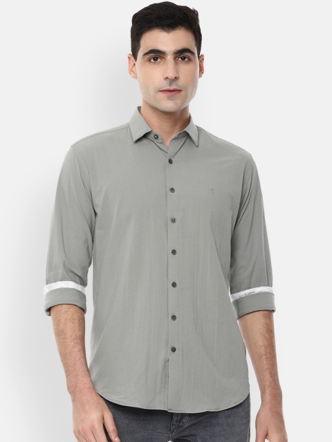 

V Dot Men Grey Slim Fit Solid Casual Shirt
