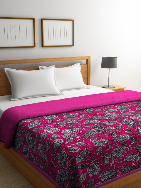 

KLOTTHE Pink Ethnic Motifs AC Room 300 GSM Double Bed Comforter