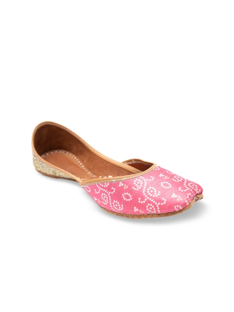 

Jivaana Women Pink Printed Leather Mojaris