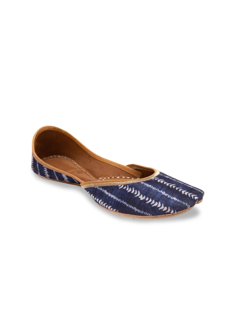 

Jivaana Women Blue Printed Leather Mojaris