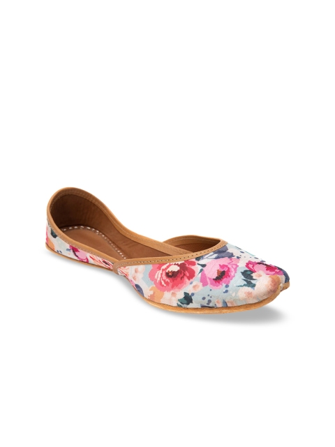 

Jivaana Women Blue Printed Leather Mojaris