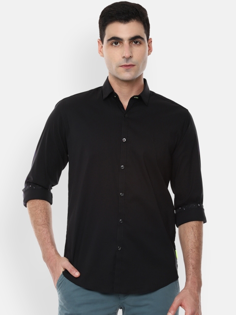 

V Dot Men Black Slim Fit Solid Casual Shirt