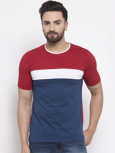 

Kalt Men Red Colourblocked Round Neck T-shirt