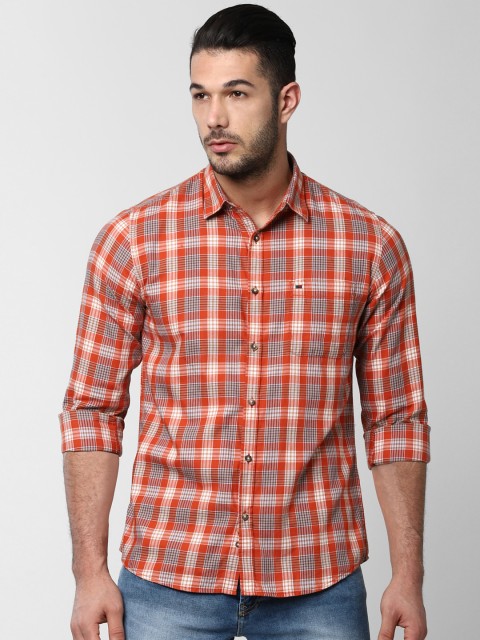 

Peter England Casuals Men Orange & Black Slim Fit Checked Casual Shirt