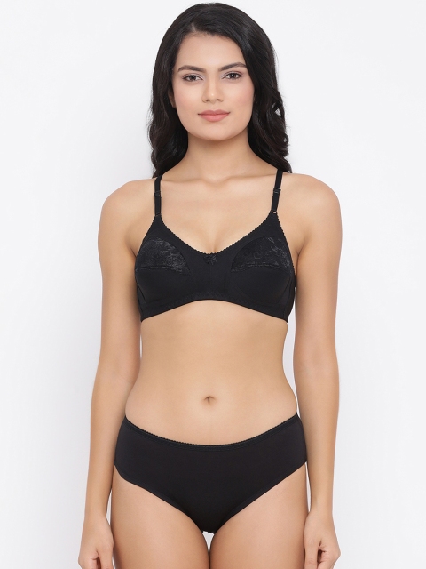 

Clovia Women Black Solid Lingerie Set COMBBP68532B