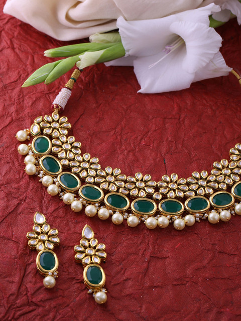 

Tistabene Gold-Plated Green & White Kundan Studded Jewellery Set