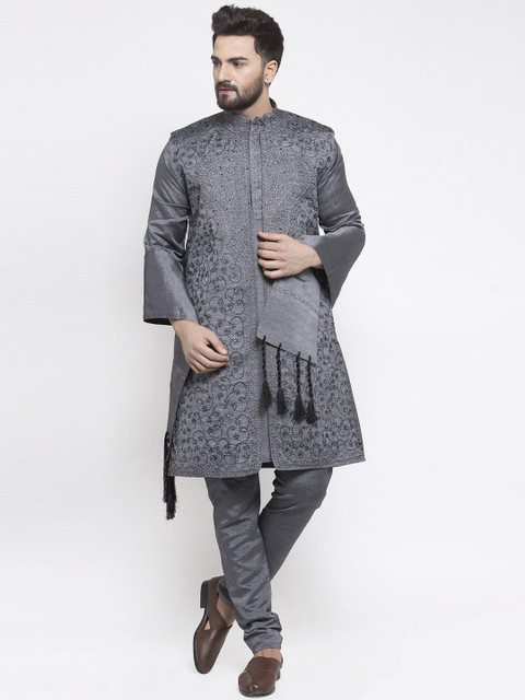 

TREEMODA Men Grey Embroidered Kurta with Churidar & Dupatta