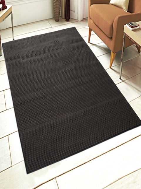 

Saral Home Brown Solid Microfibre Anti-Skid Carpet