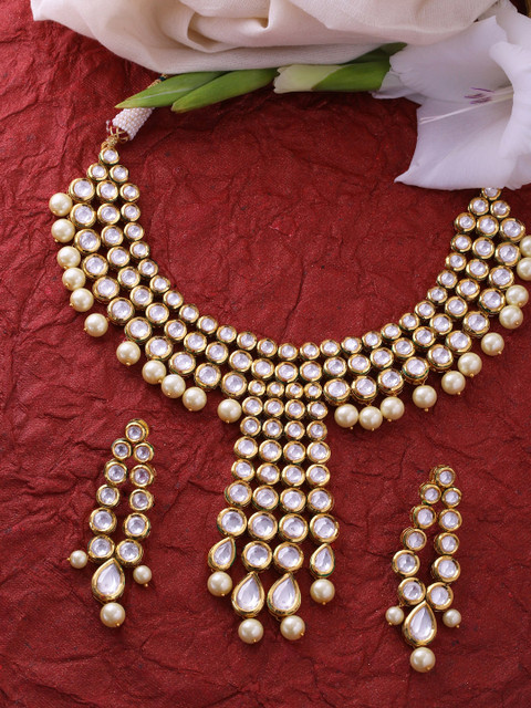

Tistabene Gold-Plated White Kundan Studded Jewellery Set