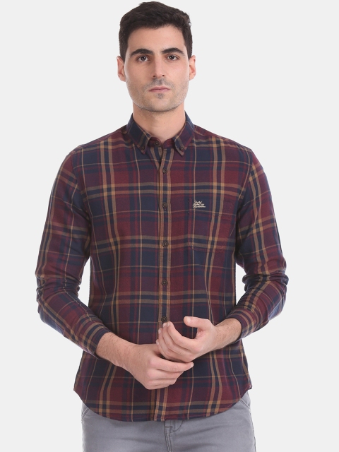 

U.S. Polo Assn. Denim Co. Men Maroon & Blue Slim Fit Checked Casual Shirt