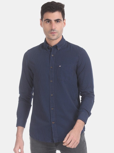 

Arrow Sport Men Blue & White Slim Fit Striped Casual Shirt
